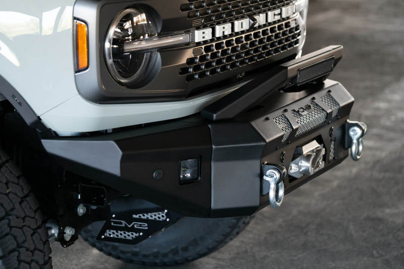 Load image into Gallery viewer, DV8 Offroad Bull Bar Add-On For DV8 Ford Bronco Bumpers - Fits 13in Elite Series Light Bar
