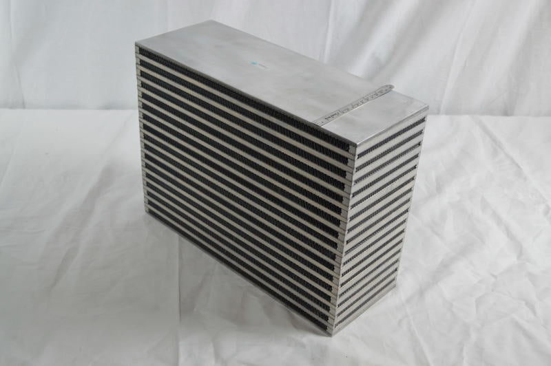 Load image into Gallery viewer, CSF Magnum 1000+hp Bar &amp; Plate Intercooler Core - 18in L x 12in H x 6in W
