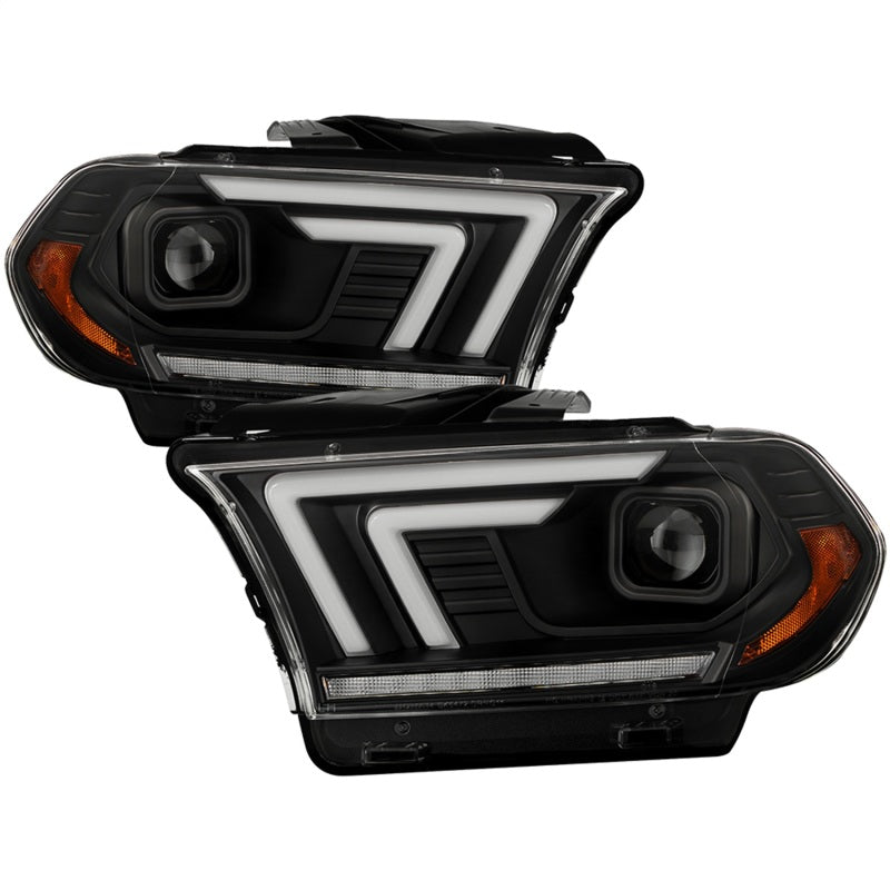 Load image into Gallery viewer, Spyder Dodge Durango 11-13 Halogen Model Only Projector Headlights - Black PRO-YD-DDU11SI-BK

