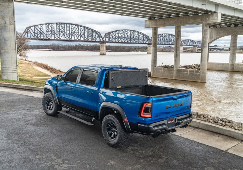 Load image into Gallery viewer, UnderCover 19-23 Ram 1500 (Does Not Fit Rambox) 5.7ft Bed w/ MFTG Ultra Flex Bed Cover
