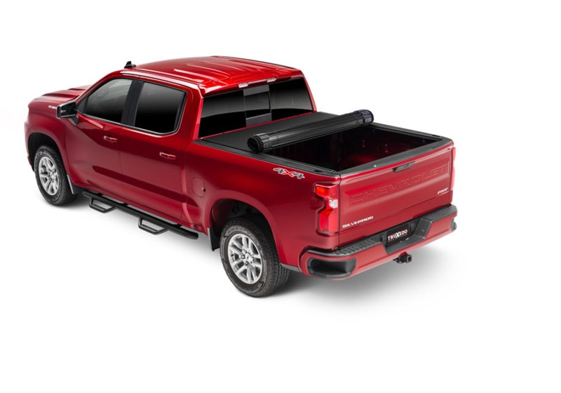 Load image into Gallery viewer, Truxedo 19-20 GMC Sierra &amp; Chevrolet Silverado 1500 (New Body) 5ft 8in Sentry CT Bed Cover
