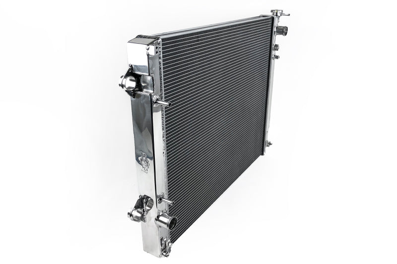 Load image into Gallery viewer, CSF 2016+ 3.5L and 2.7L 05-15 4.0L and 2.7L Toyota Tacoma Radiator
