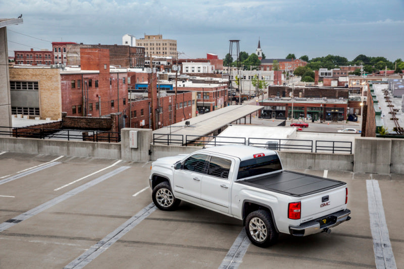 Load image into Gallery viewer, UnderCover 17-20 Honda Ridgeline 5ft Ultra Flex Bed Cover
