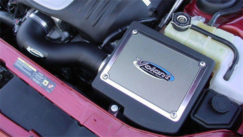 Load image into Gallery viewer, Volant 04-10 Chrysler 300 C 5.7 V8 Pro5 Closed Box Air Intake System
