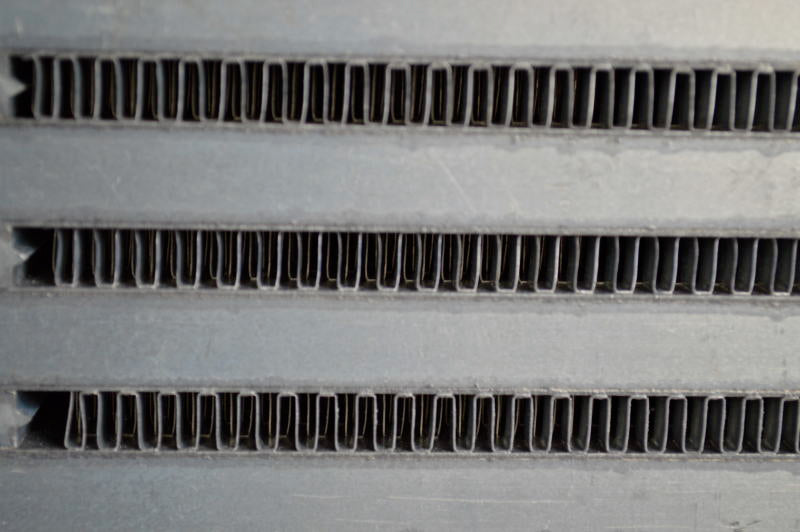 Load image into Gallery viewer, CSF Magnum 1000+hp Bar &amp; Plate Intercooler Core - 18in L x 12in H x 6in W
