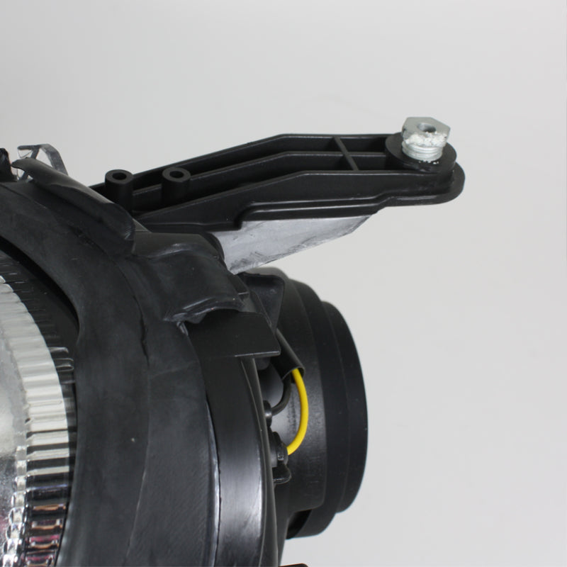 Load image into Gallery viewer, Spyder Mercedes Benz CLK 03-09 Projector Halogen Model- LED Halo DRL Chrm PRO-YD-MBCLK03-DRL-C
