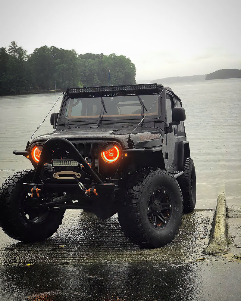 Load image into Gallery viewer, Oracle 7in High Powered LED Headlights - Black Bezel - Dynamic - Dynamic
