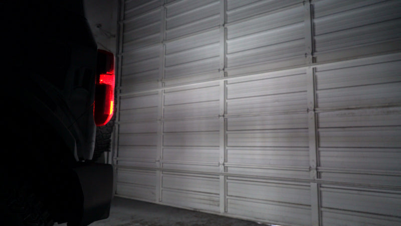 Load image into Gallery viewer, ORACLE 21-22 Ford Bronco Extr-Perf LED Reverse Light Bulb Set (Halogen lights only, not factory LED)
