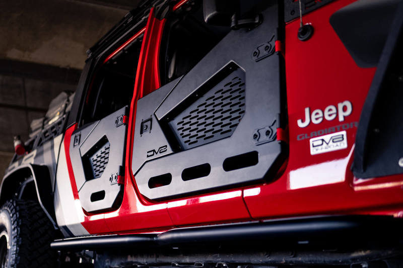 Load image into Gallery viewer, DV8 Offroad 18-22 Jeep Wrangler JL/JT Spec Series Half Doors - Front Set
