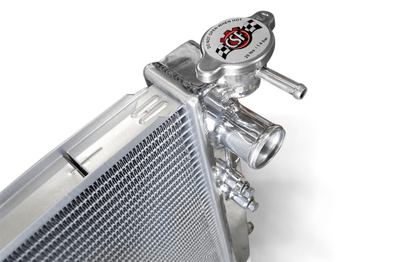 Load image into Gallery viewer, CSF 2016+ 3.5L and 2.7L 05-15 4.0L and 2.7L Toyota Tacoma Radiator
