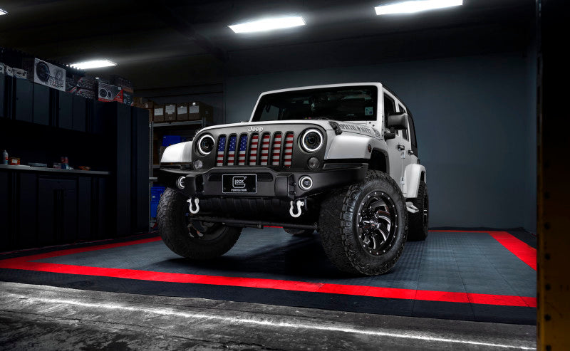 Load image into Gallery viewer, Oracle Oculus 7in Bi-LED Projector Headlights for Jeep Wrangler JK - 6000K
