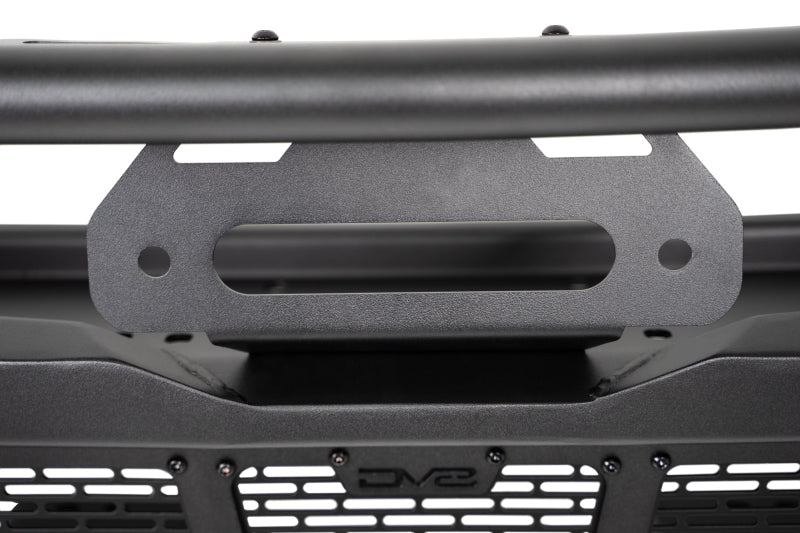 Load image into Gallery viewer, DV8 Offroad 18-23 Wrangler JL/Gladiator JT Spec Series Front Bumper
