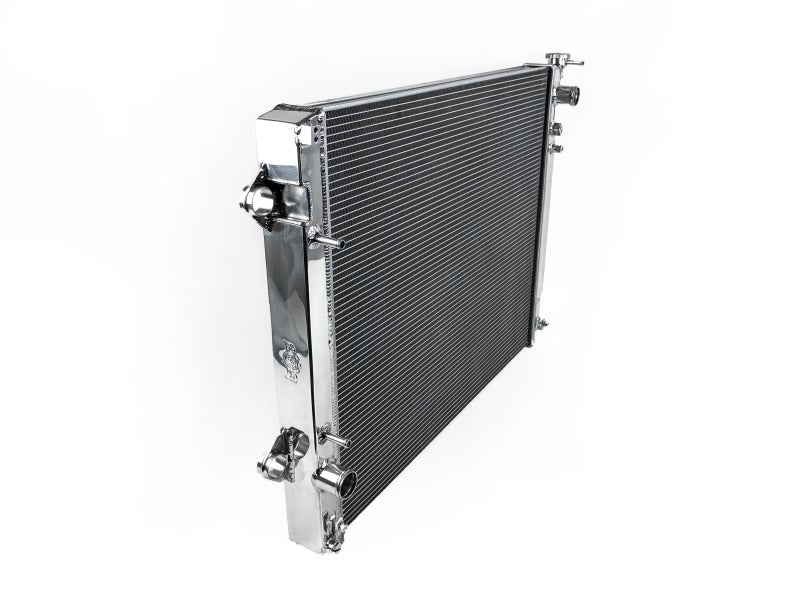 Load image into Gallery viewer, CSF 2016+ 3.5L and 2.7L 05-15 4.0L and 2.7L Toyota Tacoma Radiator
