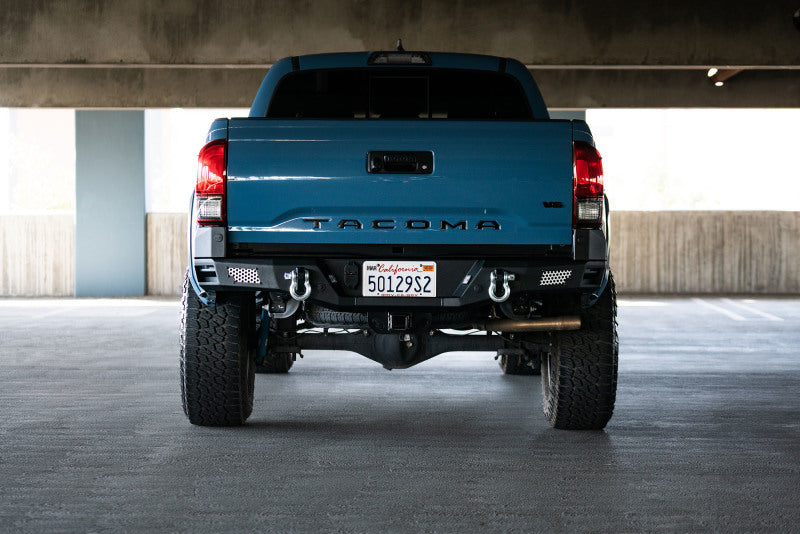 Load image into Gallery viewer, DV8 Offroad 16-23 Toyota Tacoma MTO Series Rear Bumper
