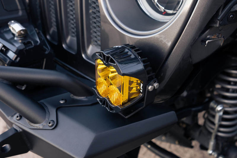 Load image into Gallery viewer, DV8 Offroad 18-23 Wrangler JL/Gladiator JT Spec Series Front Bumper

