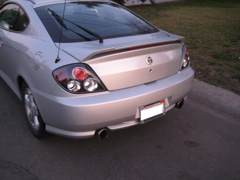 Load image into Gallery viewer, Spyder Hyundai Tiburon 03-05 Euro Style Tail Lights Black ALT-YD-HYT03-BK
