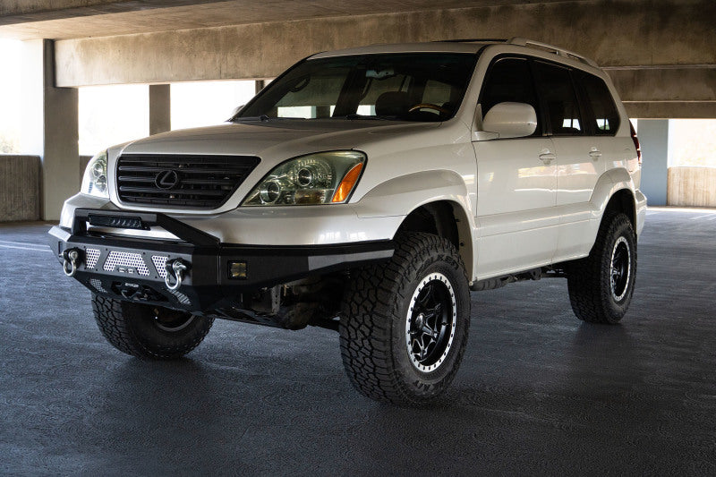 Load image into Gallery viewer, DV8 Offroad 03-09 Lexus GX 470 MTO Series Winch Front Bumper
