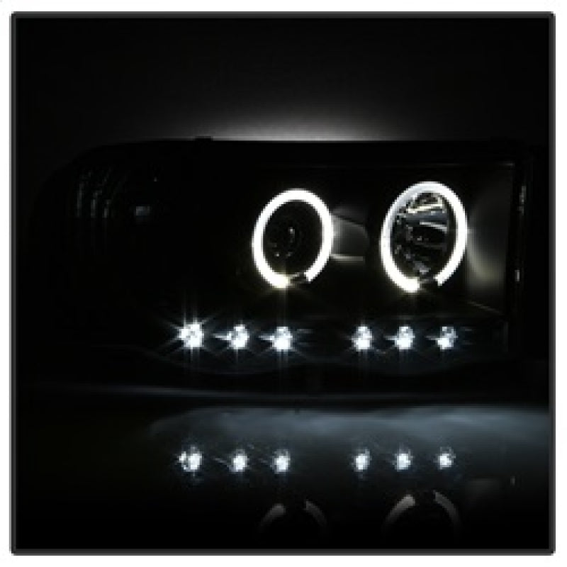 Load image into Gallery viewer, Spyder Dodge Ram 1500 02-05/Ram 2500 03-05 Projector Headlights LED Halo LED Blk PRO-YD-DR02-HL-BK
