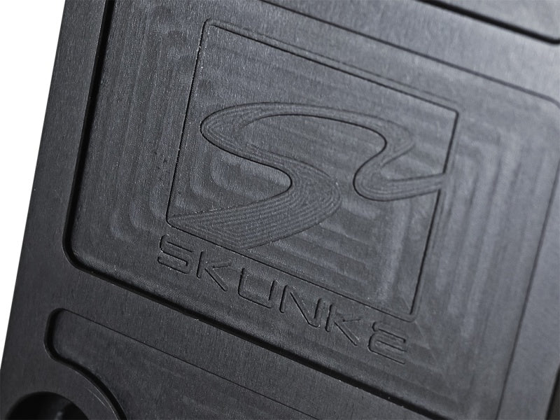 Load image into Gallery viewer, Skunk2 B-Series VTEC Black Anodized Block Off Plate

